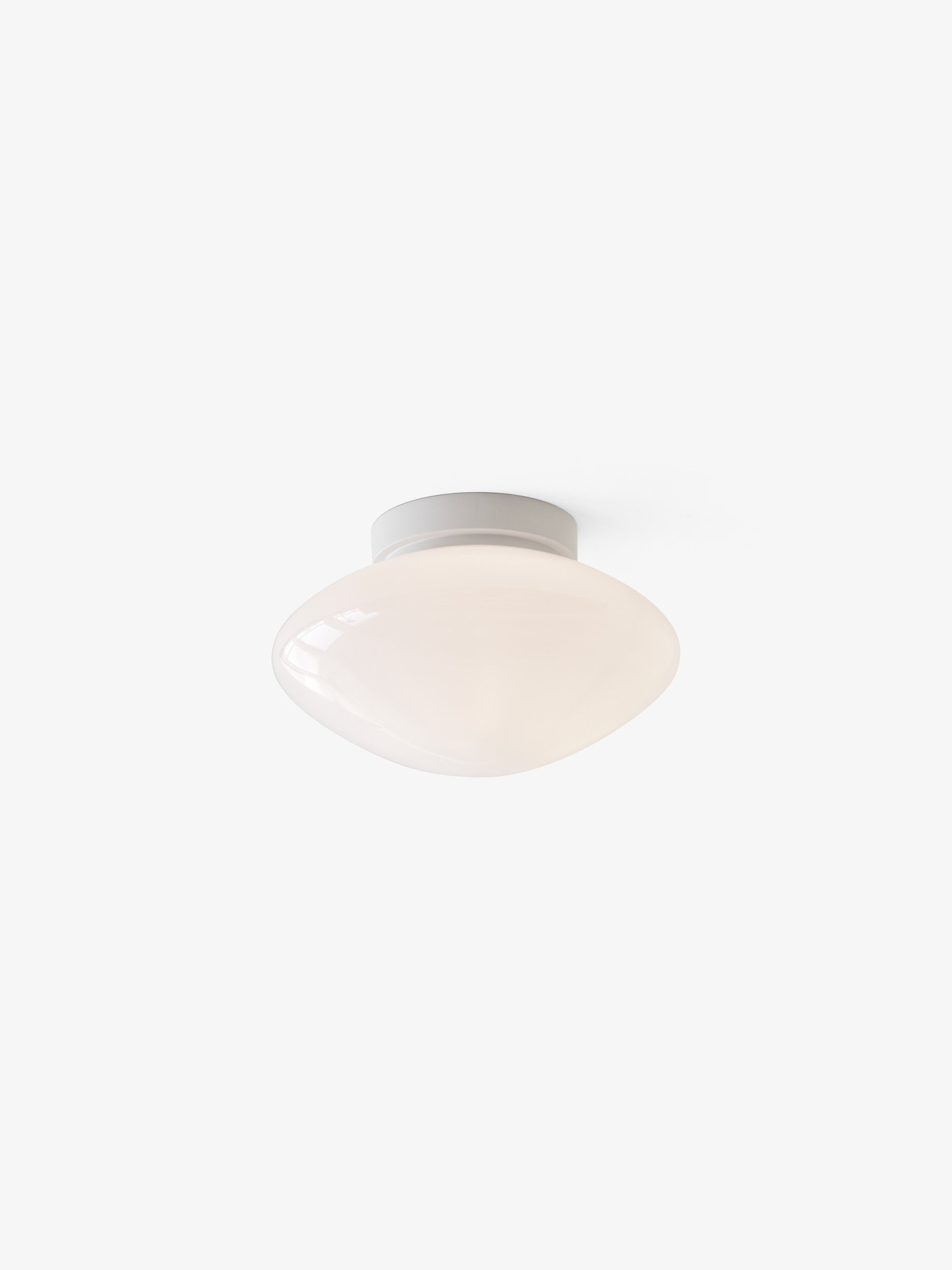 Mist Ceiling/Wall Lamp AP22 — 146116A324_Mist Ceiling Wall Lamp AP22_White w. Opal Glass_Front_ON