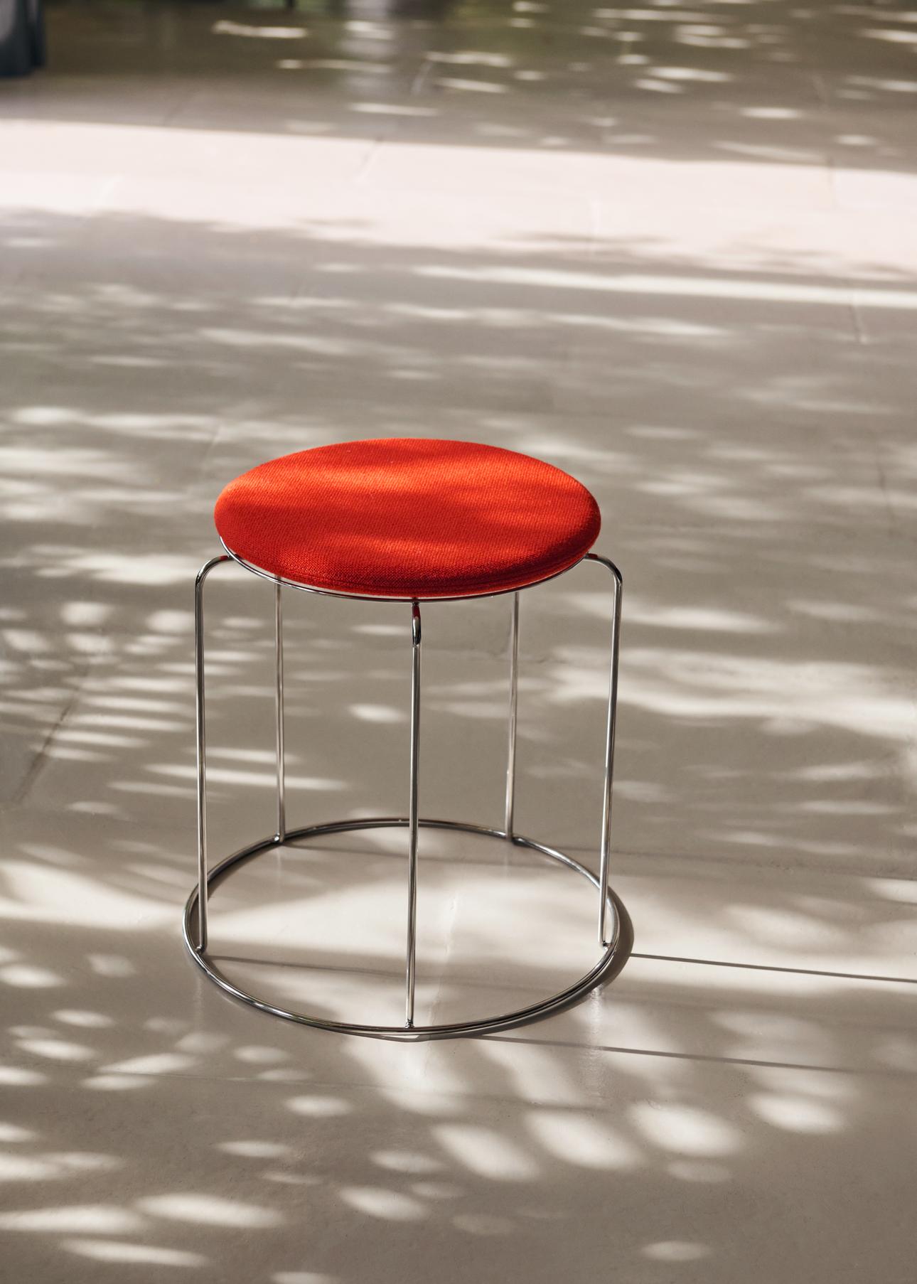 Wire Stool VP11