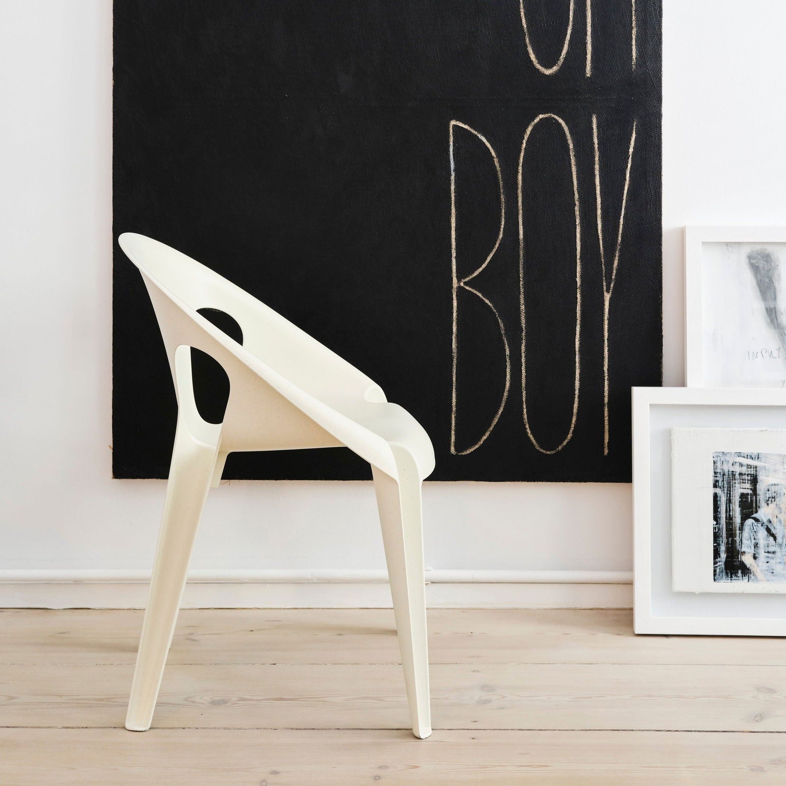 Bell Chair - OBJETO -  - 