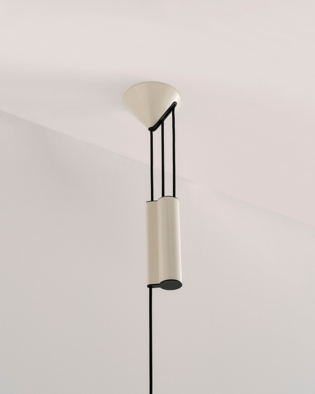 Compass Adjustable Pendant