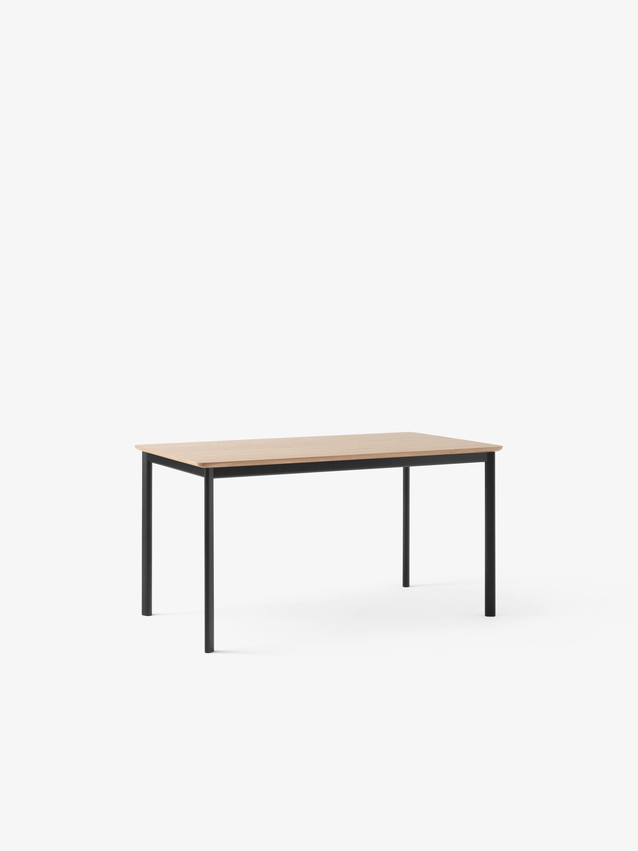Mesa de comedor &Tradition Drip HW115 con estructura de aluminio y tablero de madera maciza, diseño contemporáneo de Hee Well
