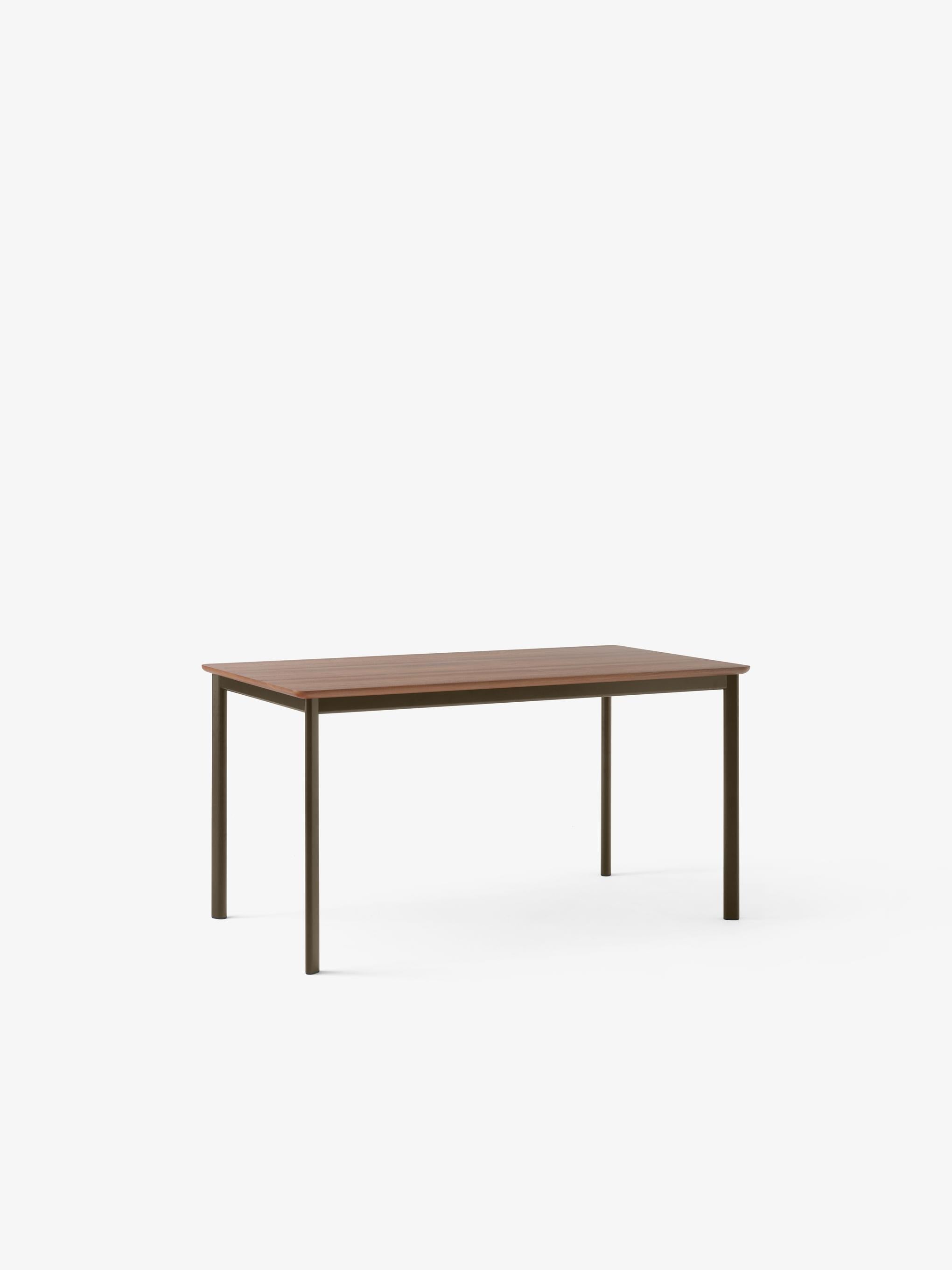 Drip Dining Table HW115 — Drip Dining Table HW115_Veneer Lacquered Walnut w. Bronzed Frame_Angled Front