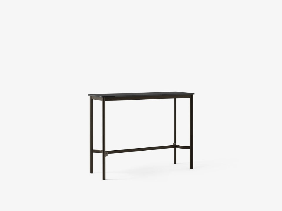 Mesa alta Drip Bar Table HW113 de &Tradition diseñada por Hee Welling con estructura de aluminio y superficie de linóleo; Drip Bar Table HW113 — Drip HW113 Bronzed Base w. Black Fenix Nano Laminate (0720)_front; Drip Bar Table HW113 — Drip HW113 Bronzed Base w. Black Fenix Nano Laminate (0720)_side; Drip Bar Table HW113 — Drip HW113 Black Base w. Black Fenix Nano Laminate (0720_side