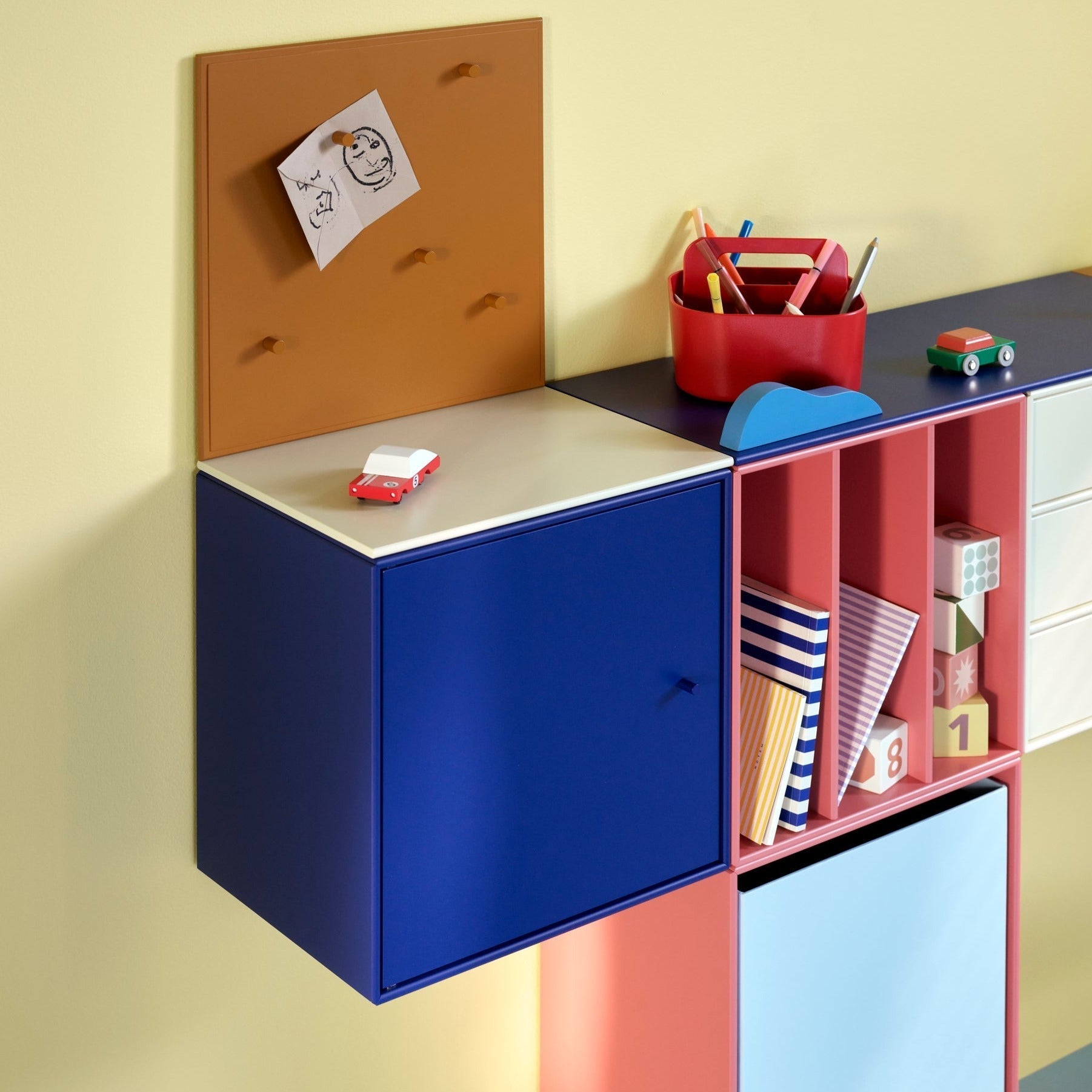 Módulo de un cajón 1005 Montana Mini - OBJETO - 