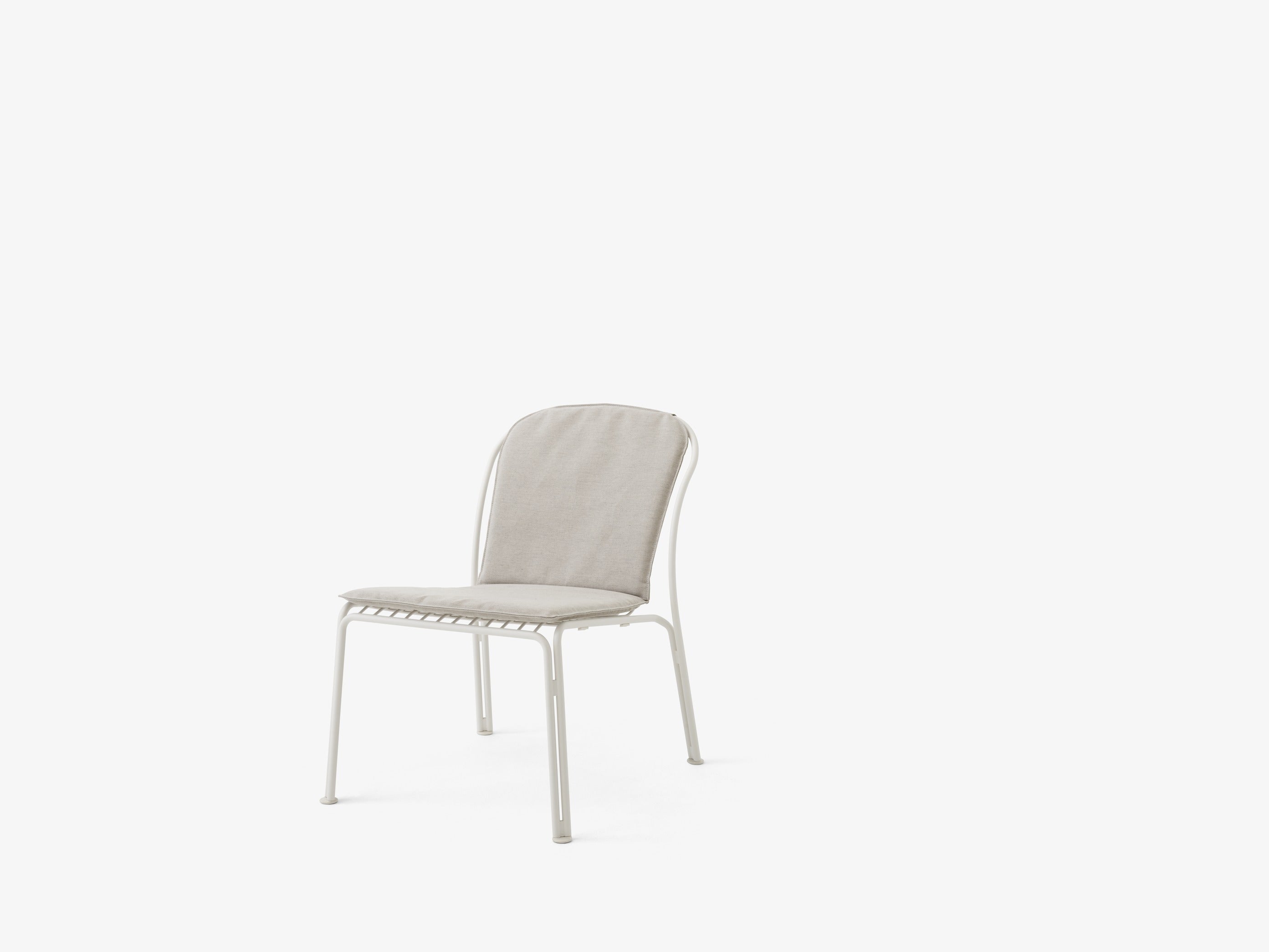 Cushion Thorvald Outdoor Lounge Chair & Armchair SC100 — Thorvald SC100_Ivory_Thorvald Chair Cushion_Heritage Papyrus