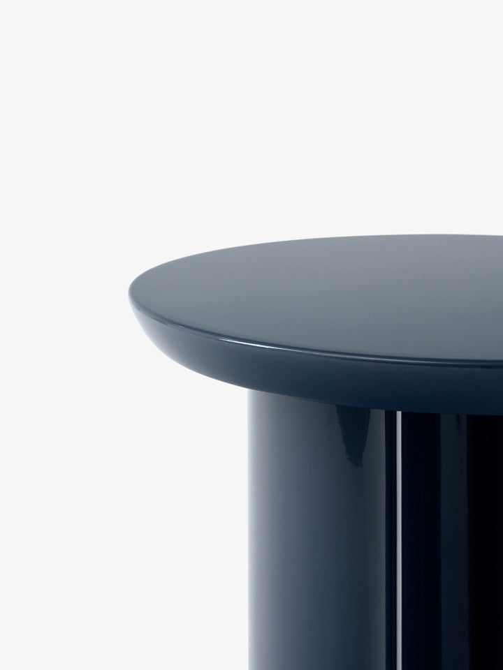 Tung Side Table JA3 — Tung JA3_Steel Blue_Detail
