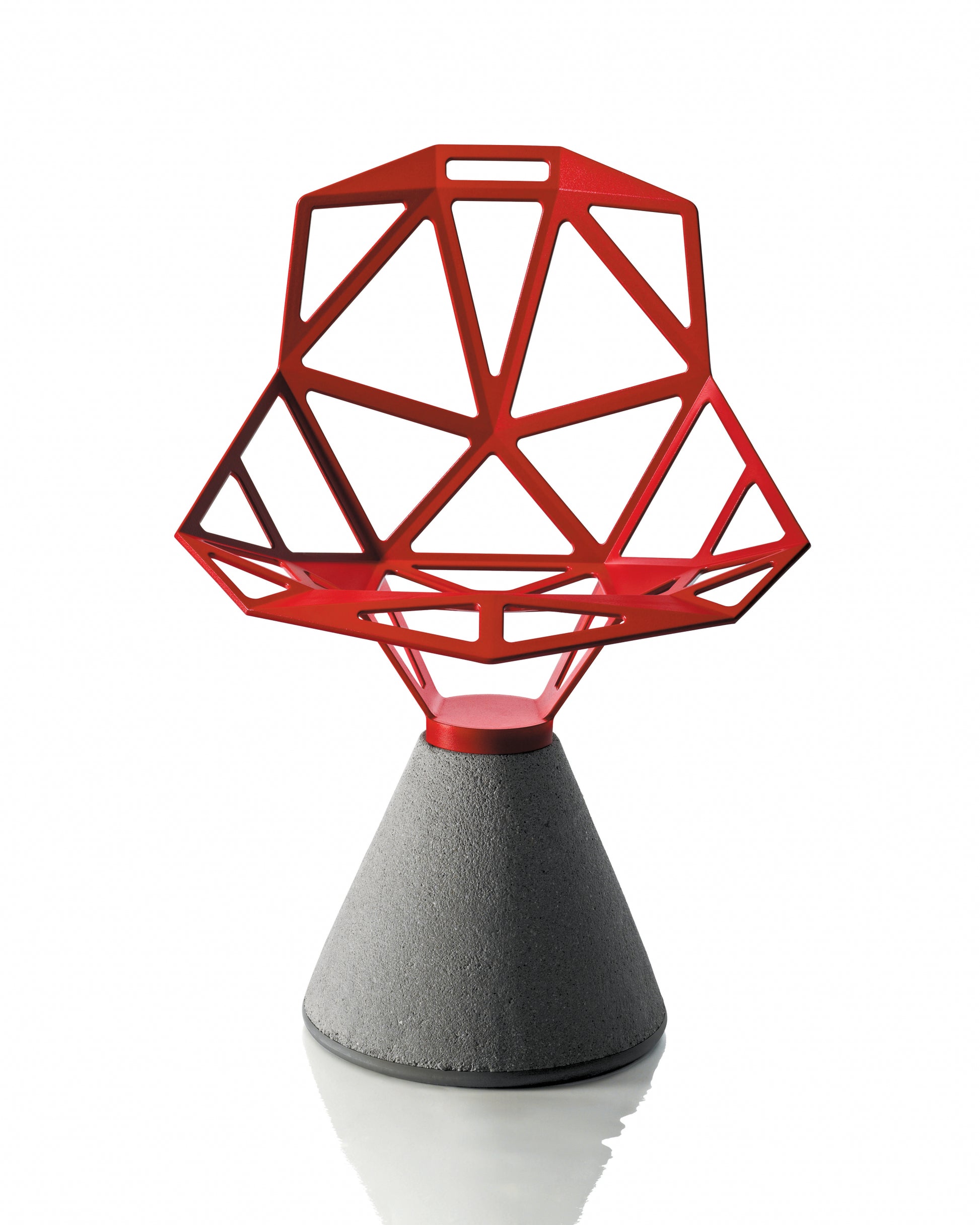 Silla Chair One roja con base de cemento negra sin cojín